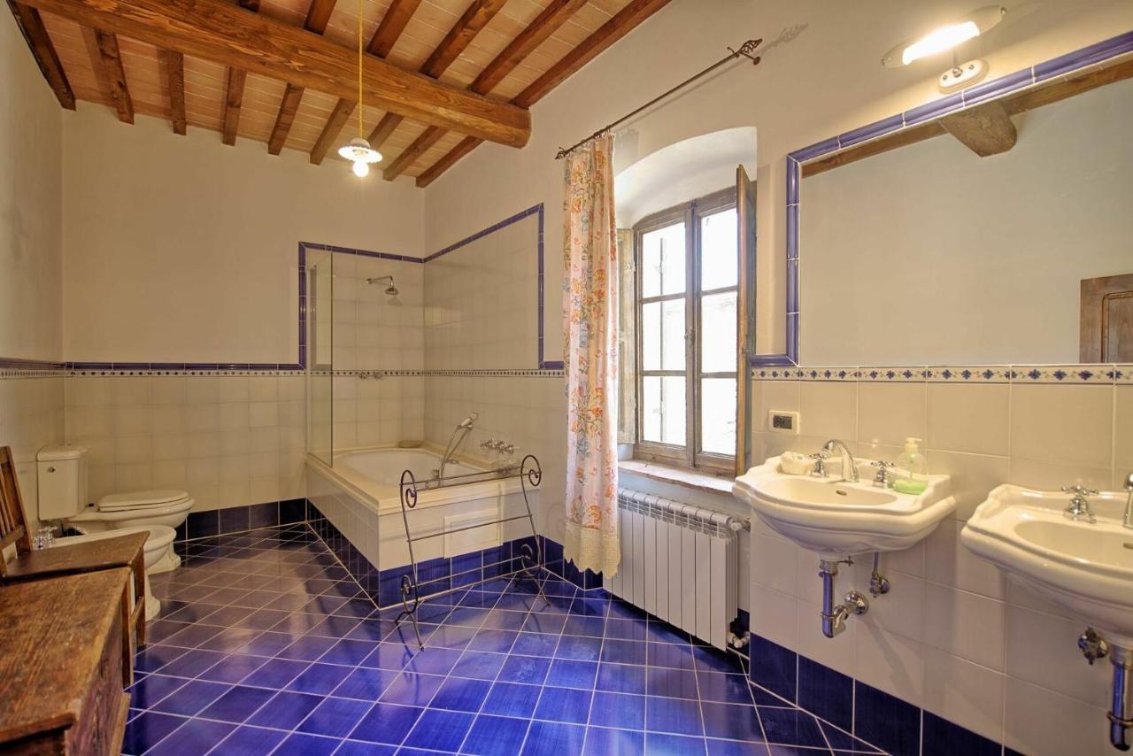 Villa Capolona By Posarellivillas Calbenzano Exterior photo