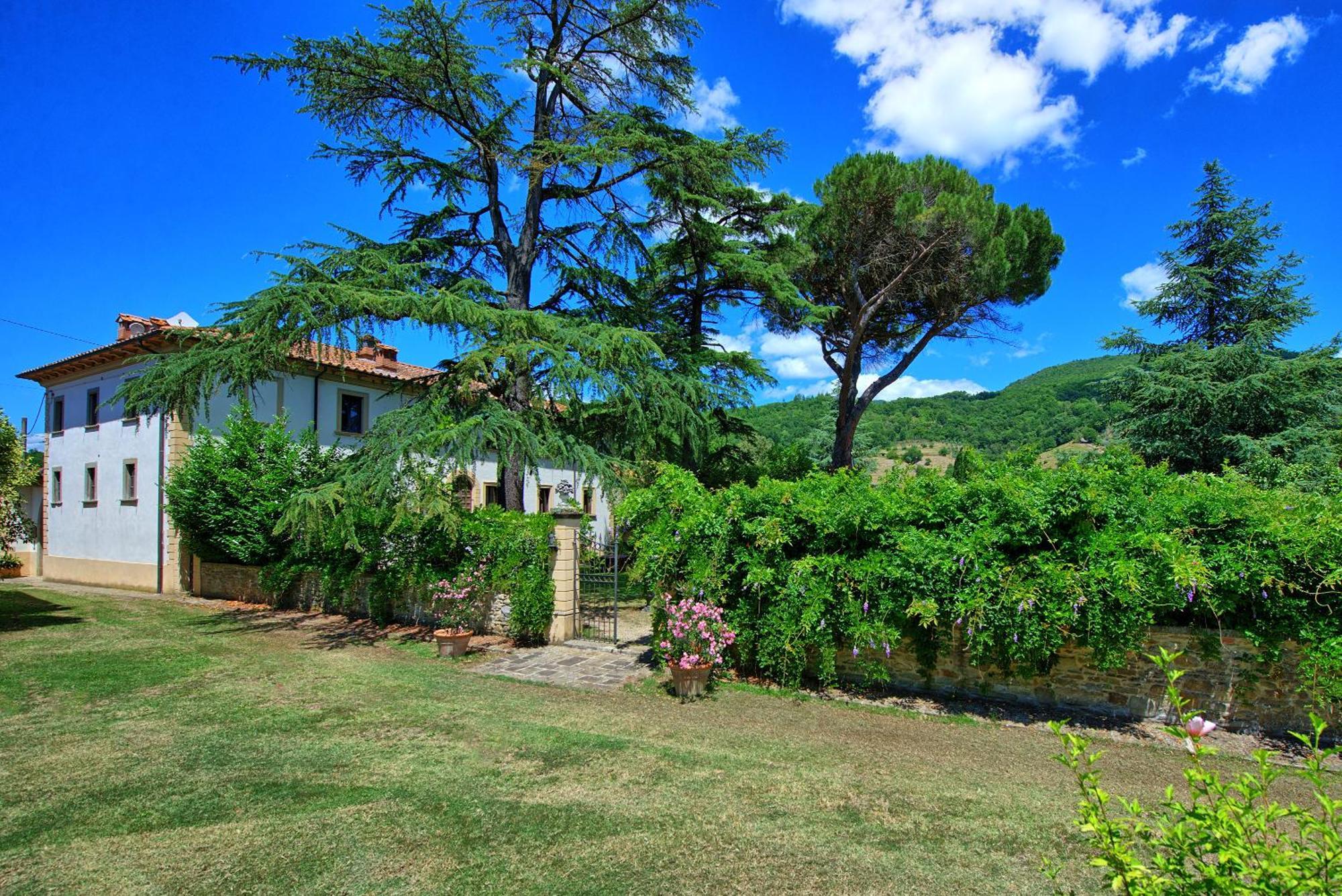 Villa Capolona By Posarellivillas Calbenzano Exterior photo