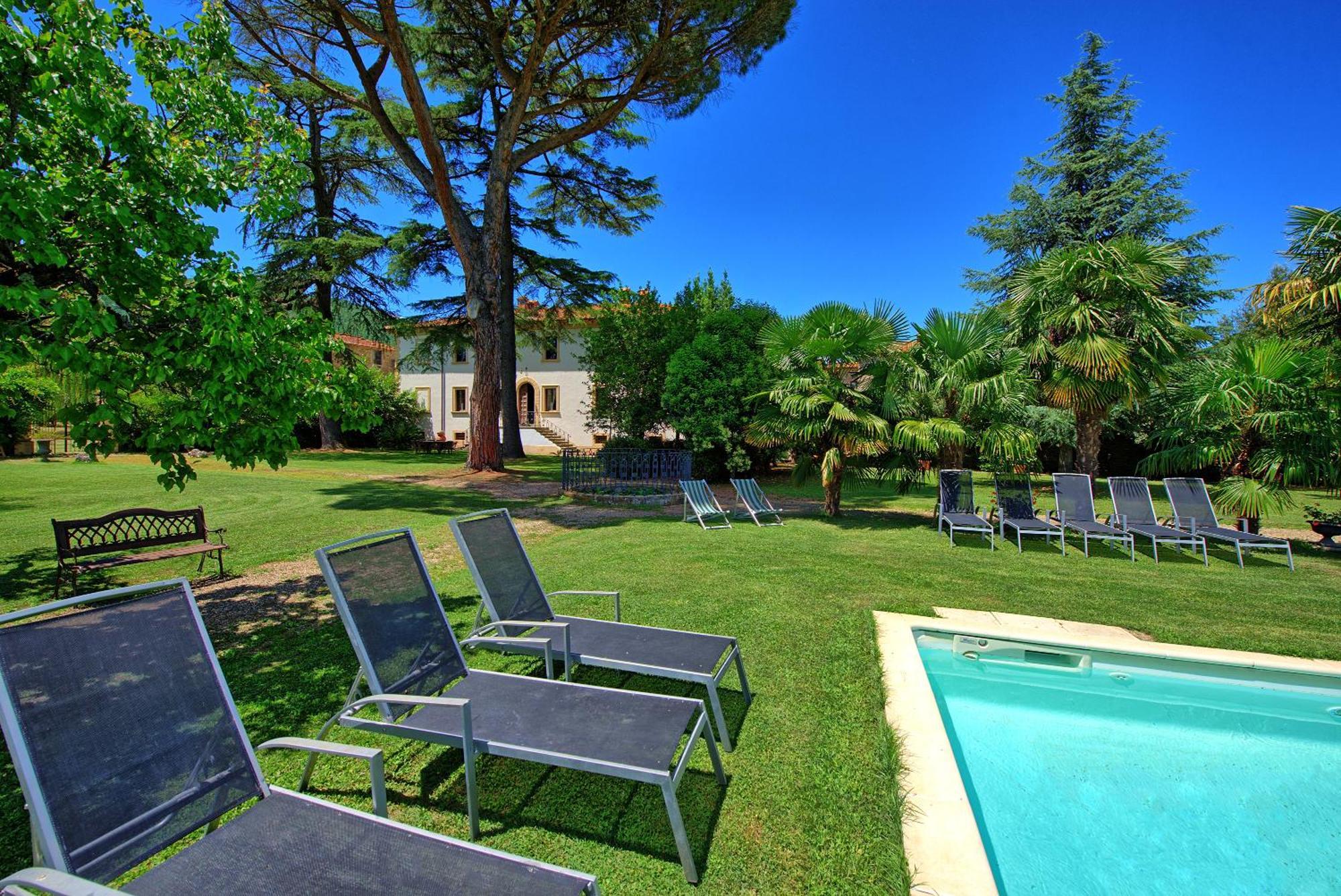 Villa Capolona By Posarellivillas Calbenzano Exterior photo